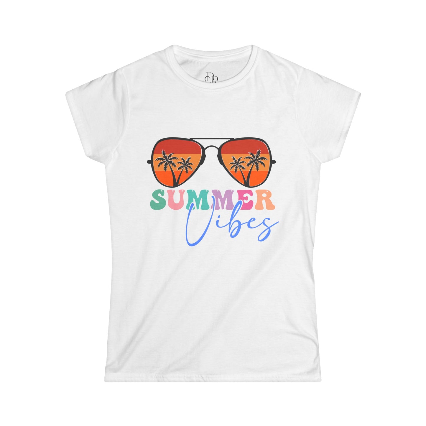 Summer Vibes Women's Softstyle Tee - Fun & Casual T-Shirt for Warm Weather